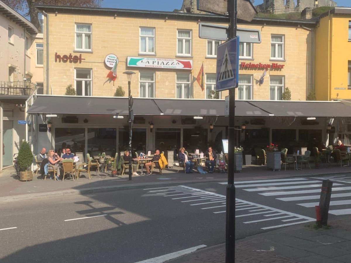 Hotel Restaurant La Piazza Valkenburg aan de Geul Esterno foto