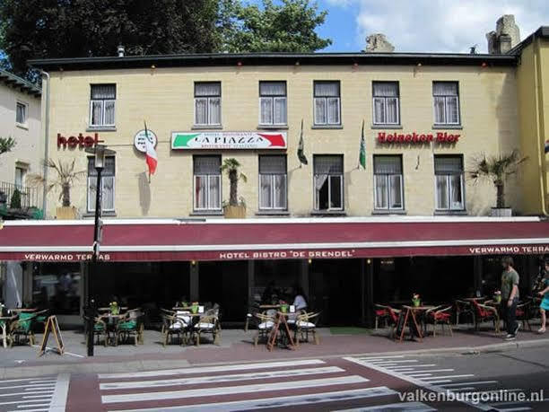 Hotel Restaurant La Piazza Valkenburg aan de Geul Esterno foto